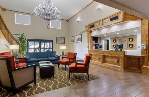 Ponca City Hotel | Comfort Inn & Suites Ponca City near Marland Mansion