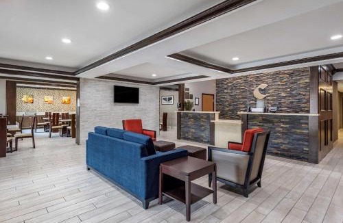 North Little Rock Hotel | Comfort Inn & Suites North Little Rock JFK Blvd