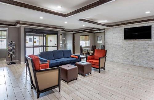 North Little Rock Hotel | Comfort Inn & Suites North Little Rock JFK Blvd