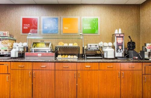 Stone Mountain Hotel | Comfort Inn & Suites at Stone Mountain