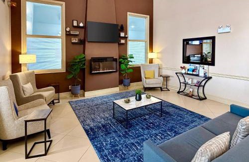 Windsor Hotel | Comfort Inn & Suites Ambassador Bridge