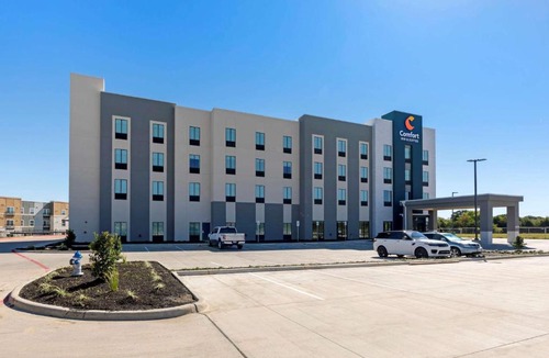 Mesquite Hotel | Comfort Inn & Suites Balch Springs - SE Dallas