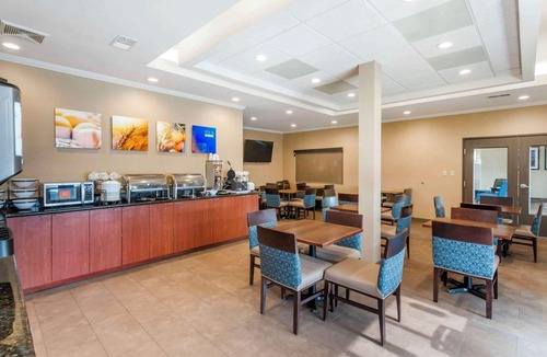 Blytheville Hotel | Comfort Inn & Suites Blytheville