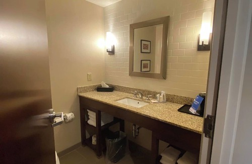 Brattleboro Hotel | Comfort Inn & Suites Brattleboro I-91
