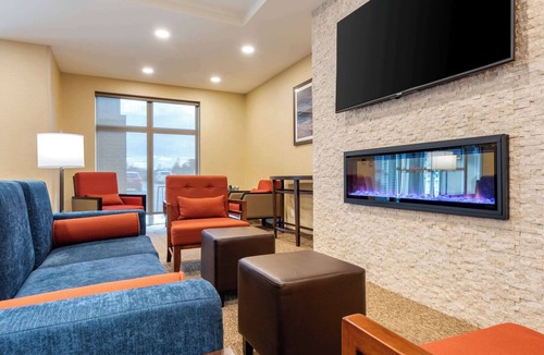Goderich Hotel | Comfort Inn & Suites