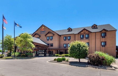 Chillicothe Hotel | Comfort Inn & Suites Chillicothe