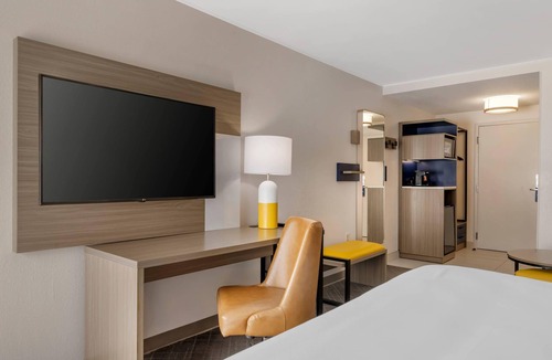 Clemson Hotel | Comfort Inn & Suites Clemson - University Area