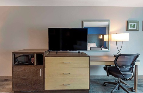 East Ellijay Hotel | Comfort Inn & Suites East Ellijay