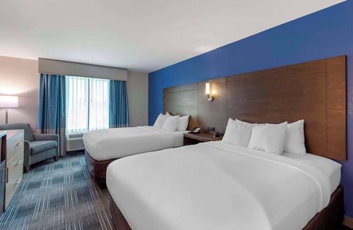 East Ellijay Hotel | Comfort Inn & Suites East Ellijay