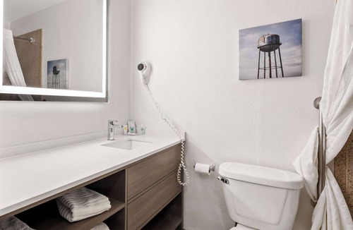 Elk City Hotel | Comfort Inn & Suites Elk City South