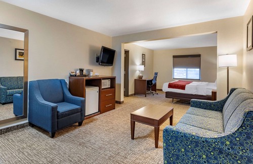 Greenville Hotel | Comfort Inn & Suites Greenville I-70