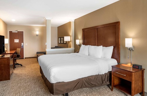 Harrisonburg Hotel | Comfort Inn & Suites Harrisonburg