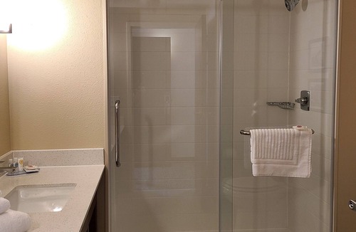 Harrisonburg Hotel | Comfort Inn & Suites Harrisonburg