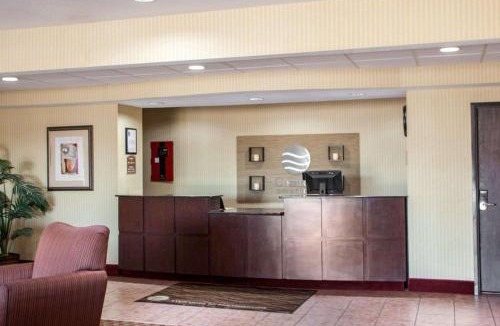 Harrisonville Hotel | Comfort Inn & Suites Harrisonville