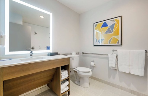 Bayou Cane Hotel | Comfort Inn & Suites Houma
