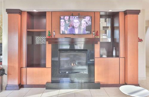 Houston Hotel | Comfort Inn & Suites Houston North - Spring
