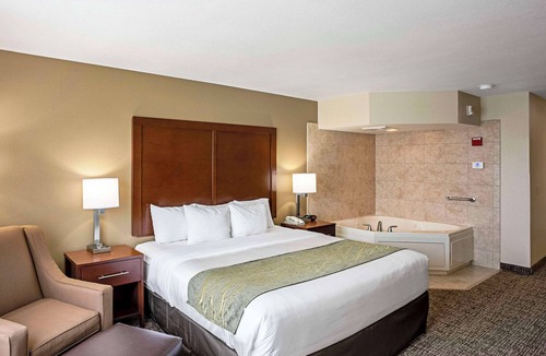 Independence Hotel | Comfort Inn & Suites Independence