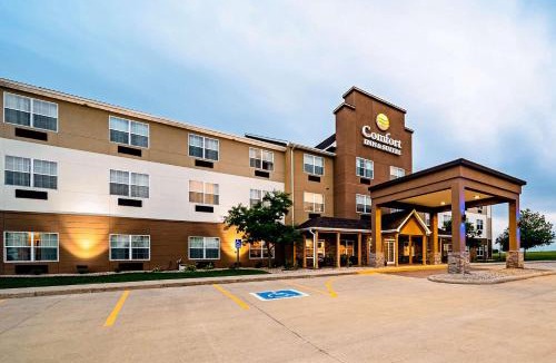 Independence Hotel | Comfort Inn & Suites Independence