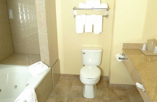 Jupiter Hotel | Comfort Inn & Suites Jupiter I-95