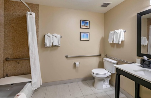 Lubbock Hotel | Comfort Inn & Suites Lubbock West