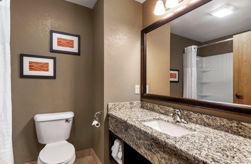 Macon Hotel | Comfort Inn & Suites Macon