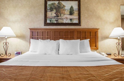 Macon Hotel | Comfort Inn & Suites Macon
