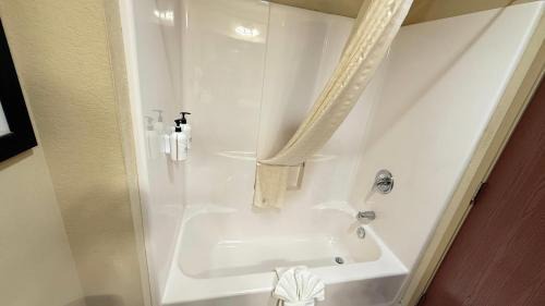 Marquette Hotel | Comfort Inn & Suites Marquette - Prairie du Chien