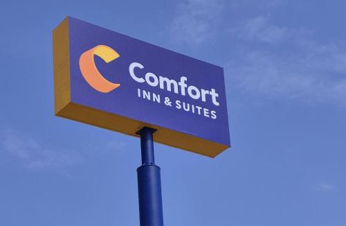 Miami Hotel | Comfort Inn & Suites Miami - Route 66