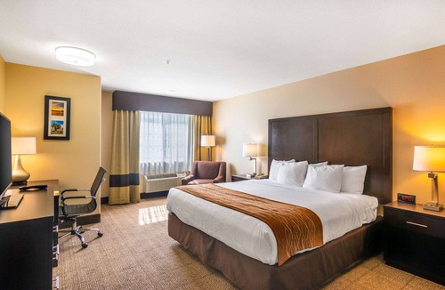 Mojave Hotel | Comfort Inn & Suites Mojave