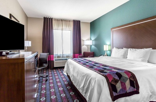 Newcastle Hotel | Comfort Inn & Suites Newcastle - Oklahoma City
