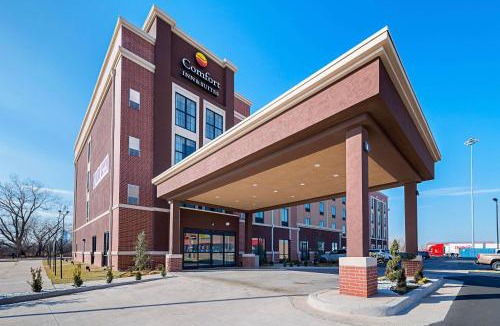 Central Oklahoma City Hotel | Comfort Inn & Suites Oklahoma City near Bricktown