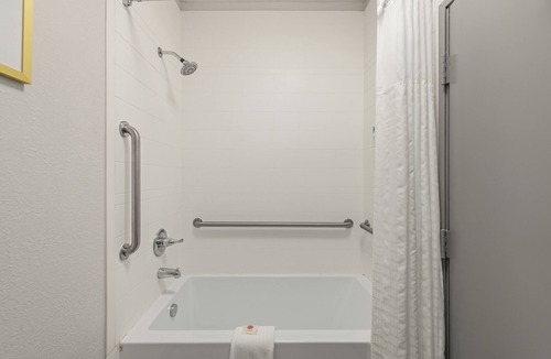 Olathe Hotel | Comfort Inn & Suites Olathe - Kansas City