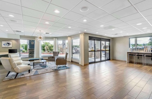 Pacific Hotel | Comfort Inn & Suites Pacific - Auburn