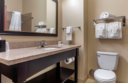 Paris Hotel | Comfort Inn & Suites Paris