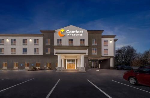 Plainville Hotel | Comfort Inn & Suites Plainville-Foxboro