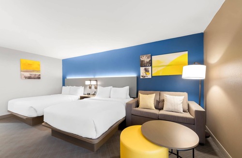 Portland Hotel | Comfort Inn & Suites Portland Corpus Christi