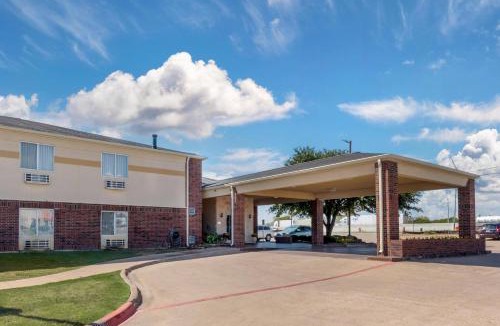 Red Oak Hotel | Comfort Inn & Suites Red Oak - Dallas Area