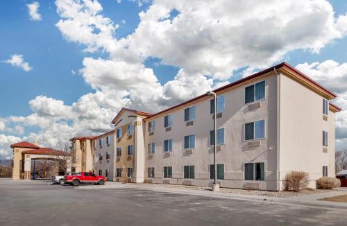 Glenwood Springs Hotel | Comfort Inn & Suites Rifle