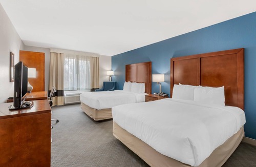 Glenwood Springs Hotel | Comfort Inn & Suites Rifle
