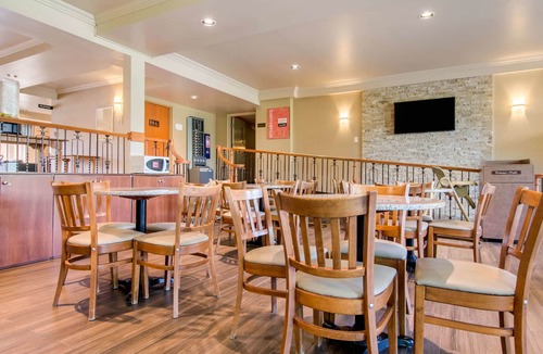 Shawinigan Hotel | Comfort Inn & Suites Shawinigan
