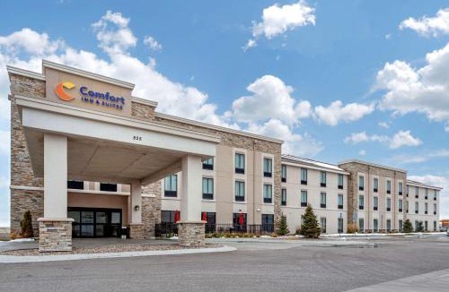 Sidney Hotel | Comfort Inn & Suites Sidney I-80