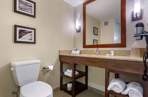 Sidney Hotel | Comfort Inn & Suites Sidney I-80