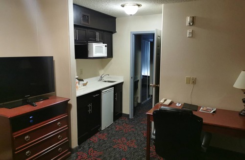 Banff Trail Hotel | Comfort Inn & Suites University