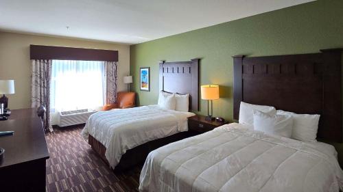 Beeville Hotel | Comfort Inn & Suites