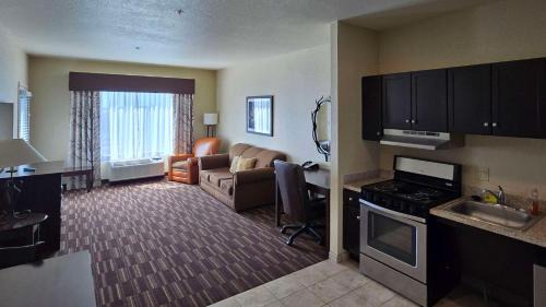 Beeville Hotel | Comfort Inn & Suites