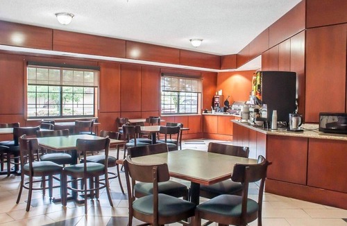 Hamburg Hotel | Comfort Inn & Suites Hamburg