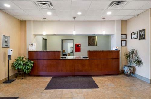 Watertown Hotel | Comfort Inn & Suites Watertown - 1000 Islands