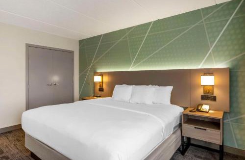 Watertown Hotel | Comfort Inn & Suites Watertown - 1000 Islands
