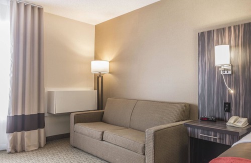 Trenton Hotel | Comfort Inn Trenton
