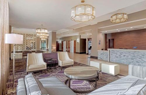 Brooklyn Center Hotel | Comfort Inn